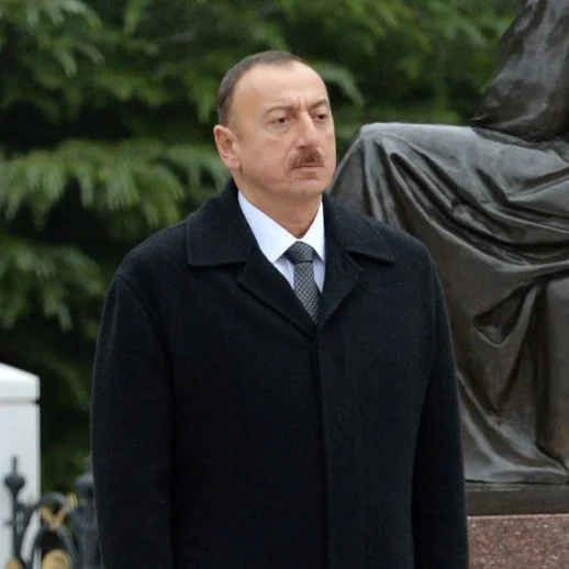 Azerbaycan Cumhurbaşkanı Aliyev: Rusya, Düşürdüğü Uçak İçin Tazminat Ödemeli!