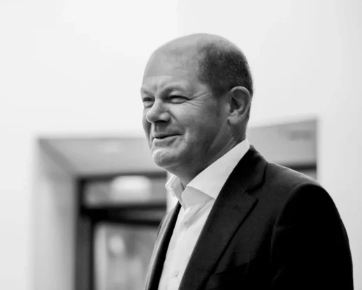 Almanya Başbakanı Scholz: İyi Entegre Olmuş Suriyeliler Hoş Karşılanmaya Devam Edecek!