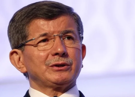 Ahmet Davutoğlu: Ben AK Parti'den Hiç Kopmadım, Cumhurbaşkanı Erdoğan Çağırsa Giderim!