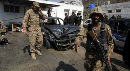 Pakistan Askeri Üsse Düzenlenen Gece Baskınında 16 Asker Hayatını Kaybetti!