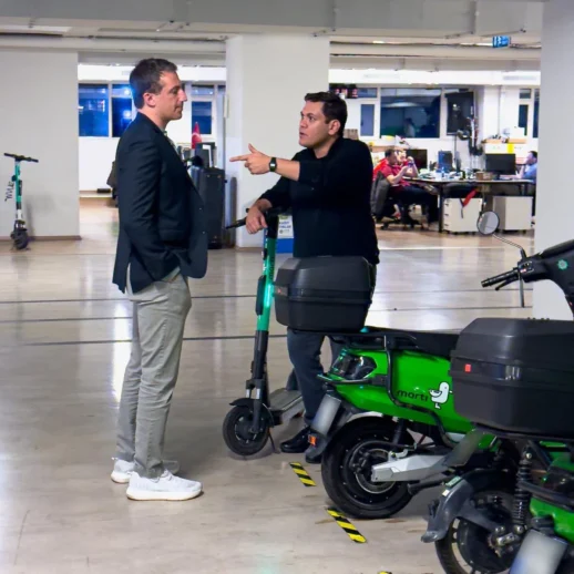 Elon Musk'ın Avukatı Alex Spiro, Martı Yönetim Kuruluna Katıldı!