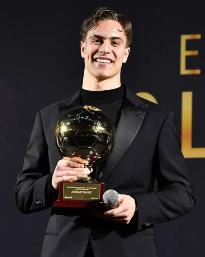 Kenan Yıldız, 2024 Golden Boy Web Ödülünü Kazandı!