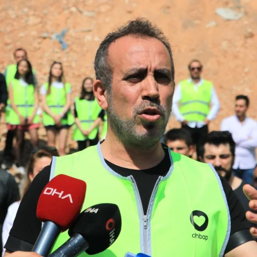 Haluk Levent Göğüs Ağrısı Nedeniyle Hastaneye Kaldırıldı!