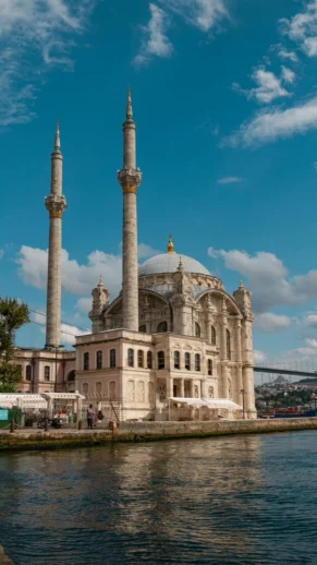 Ramazan'ın Habercisi Üç Aylar Yarın Başlıyor!