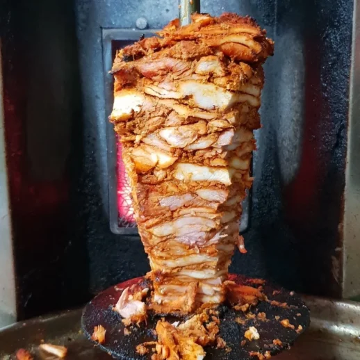 2024 Yılında Türkiye'de En Çok Sipariş Edilen Yemek: Tavuk Döner!