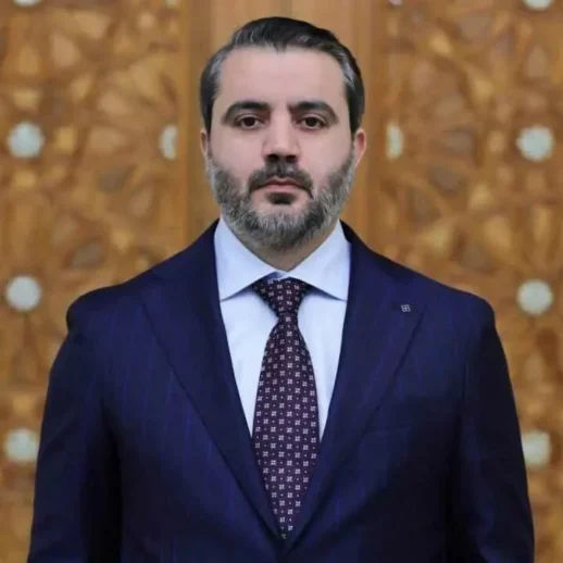 Suriye'nin Yeni Dışişleri Bakanı, Türkiye'de Eğitim Gören Dr. Asad Hasna El-Şeybani Oldu!