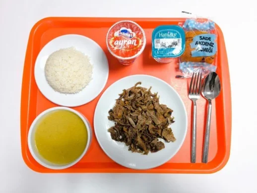 İBB Kent Lokantaları’nın Bugünkü 40 TL’lik Menüsünde Et Döner Olacağı Açıklandı!