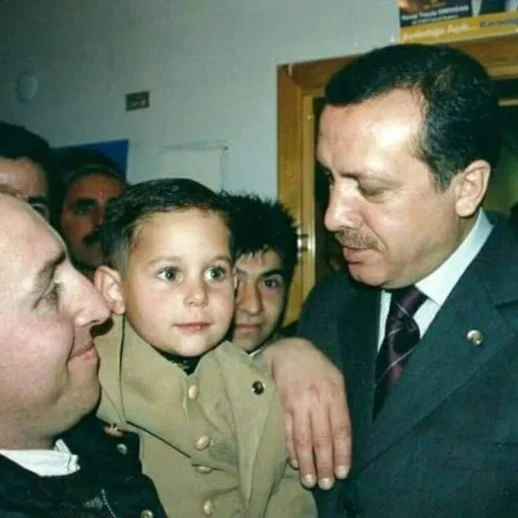 Cumhurbaşkanı Erdoğan: Bu Kardeşiniz Yarım Asırdır Siyaset Sahnesinde!