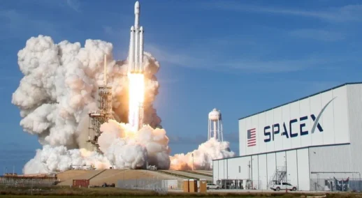 Güney Kore, Üçüncü Askeri İstihbarat Uydusunu SpaceX Falcon 9 ile Fırlattı!