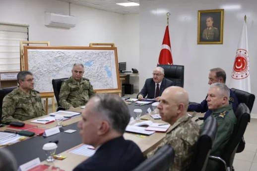 Milli Savunma Bakanı ve Kuvvet Komutanları Gaziantep'te Bir Araya Geldi!