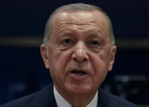 Cumhurbaşkanı Erdoğan: "Suriyeliler Gitsin" Diyenler Kara Cehalet Örneği Gösteriyor!