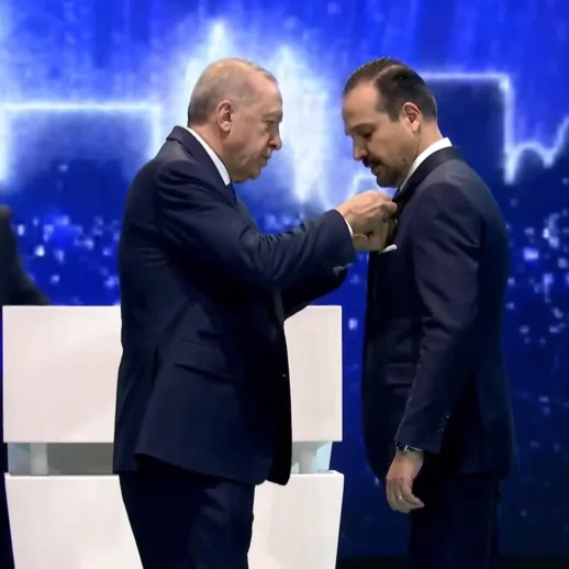 İyi Parti'den İstifa Eden Ankara Milletvekili Kürşad Zorlu, Ak Parti'ye Katıldı!