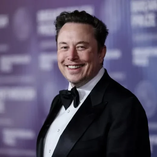 Elon Musk, Vine Uygulamasını Geri Getirmeyi Düşünüyor!