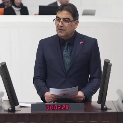 İyi Parti Konya Milletvekili Ünal Karaman Partisinden İstifa Etti!
