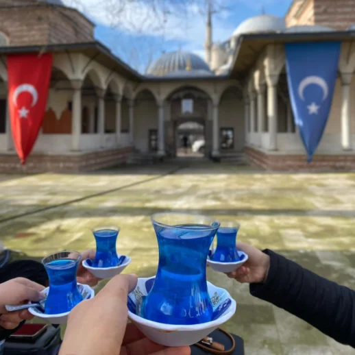 İstanbul'da Bir İşletme, "Turanyum" Adında Yeni Bir İçecek Üretti!