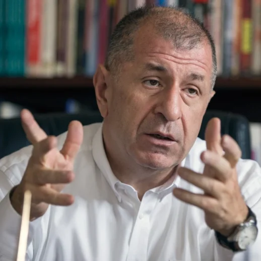 Ümit Özdağ: Hiçbir Haçlı Seferi Türk Milletini Deist, Ateist, Hristiyan Yapamamıştır. Erdoğan Döneminde Türk Milleti Allah'la Aldatanlardan Dolayı Dinlerinden Soğumaya Başladılar!