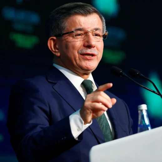 Ahmet Davutoğlu: İmralı Ev Hapsine Çıkabilir, Bu Tür Adımlar Atılabilir!