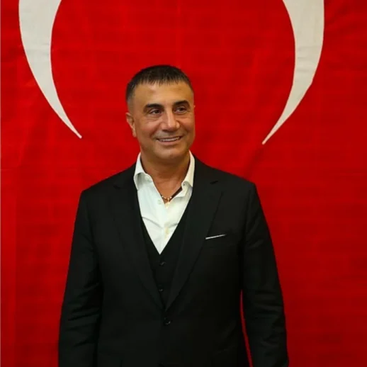 Sedat Peker, Emniyet Teşkilatı Vazife Malülü ve Şehit Aileleri Yardımlaşma ve Dayanışma Derneği'ne 5 Milyon TL Bağışta Bulundu!