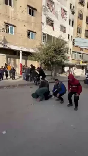 Refah Kentindeki Filistinliler, Ateşkesin Başlamasıyla Allah'a Şükranlarını Sundu!