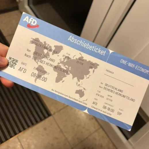 Almanya'da Aşırı Sağcı Parti AfD, Göçmenlerin Posta Kutularına Ülkelerine Geri Dönüş Bileti Şeklinde Olan Broşürlerden dağıttı!