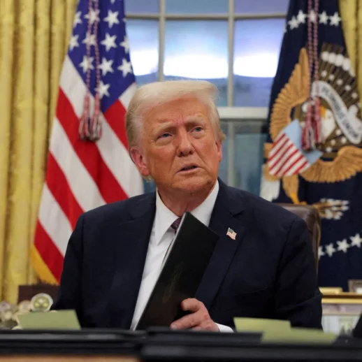 Trump, Trans Bireylerin Erkek Hapishanelerine Nakledilmesini Talep Etti!