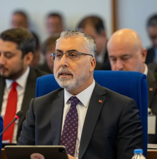 Çalışma Bakanı Işıkhan, Türkiye Genelinde 76 Bin 656 Açık İş İlanı Bulunduğunu Açıkladı!