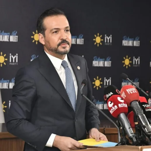 İyi Parti Sözcüsü Prof. Dr. Kürşad Zorlu Partisinden İstifa Etti!
