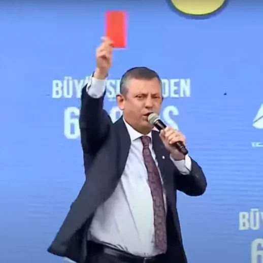 Özgür Özel'in Sürprizi Belli Oldu: İktidara Kırmızı Kart Gösterdi!