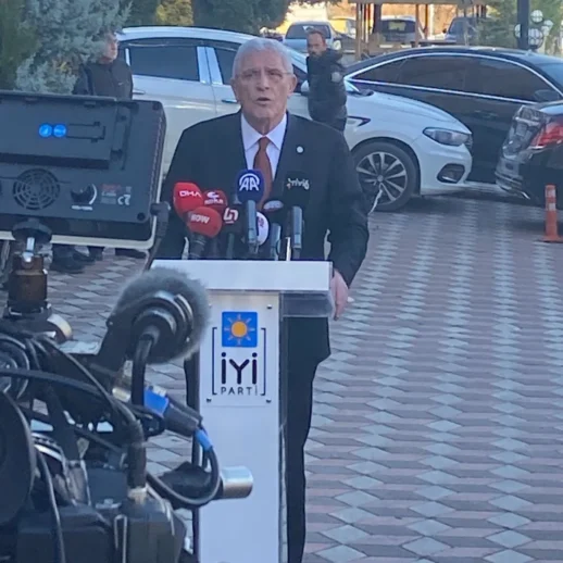 Müsavat Dervişoğlu Tehditlere Meydan Okudu!