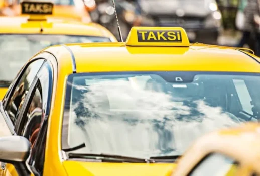 İstanbul'da Müşterilerini Bayıltıp Taciz Eden Taksici Tutuklandı!