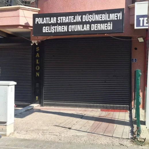 Ankara 'Stratejik Düşünebilmeyi Geliştiren Oyunlar Derneği'nde Kumar Oynarken Para Kaybeden Bir Şahıs, Kendisine Borç Para Vermeyi Reddeden Akrabasını Öldürdü!
