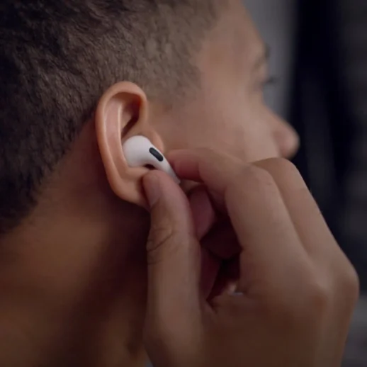 AirPods'a Canlı Çeviri Özelliği Geliyor!